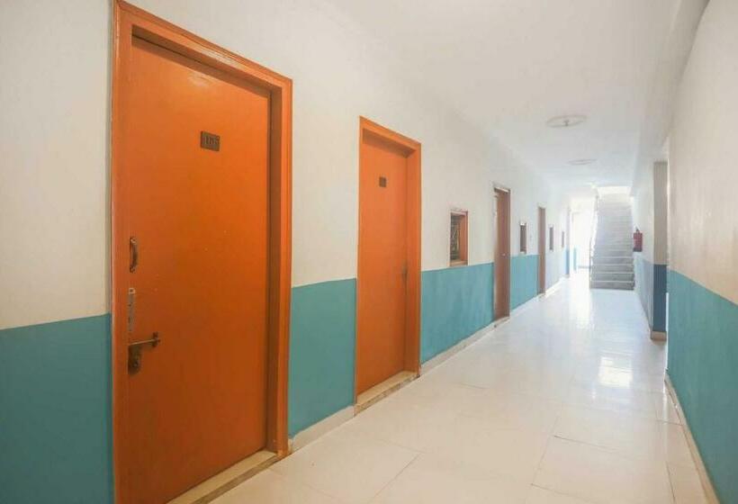 Трехместный Номер Классика, Flagship Hotel New Noida Empire