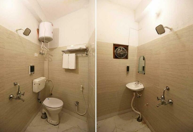 トリプルクラシックルーム, Flagship Hotel New Noida Empire