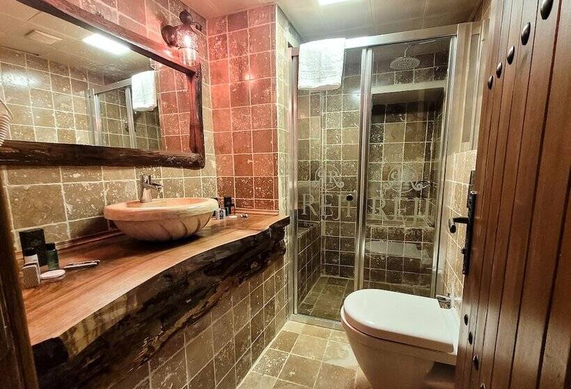 اتاق استاندارد, Reji Boutique