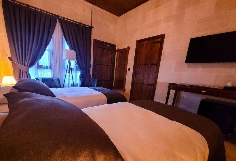 اتاق استاندارد, Reji Boutique