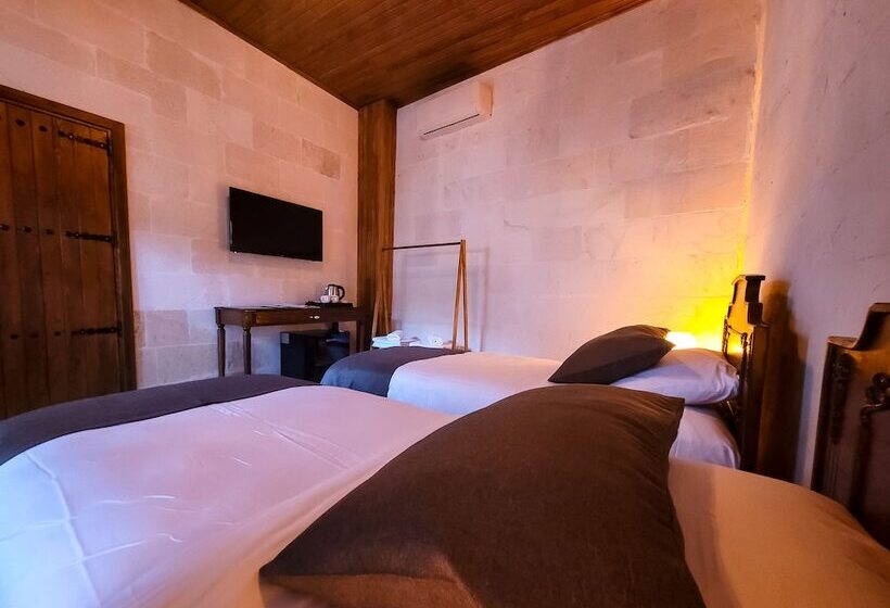 اتاق استاندارد, Reji Boutique