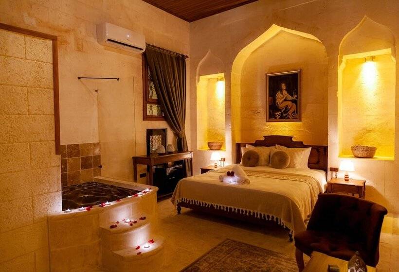 اتاق لوکس, Reji Boutique