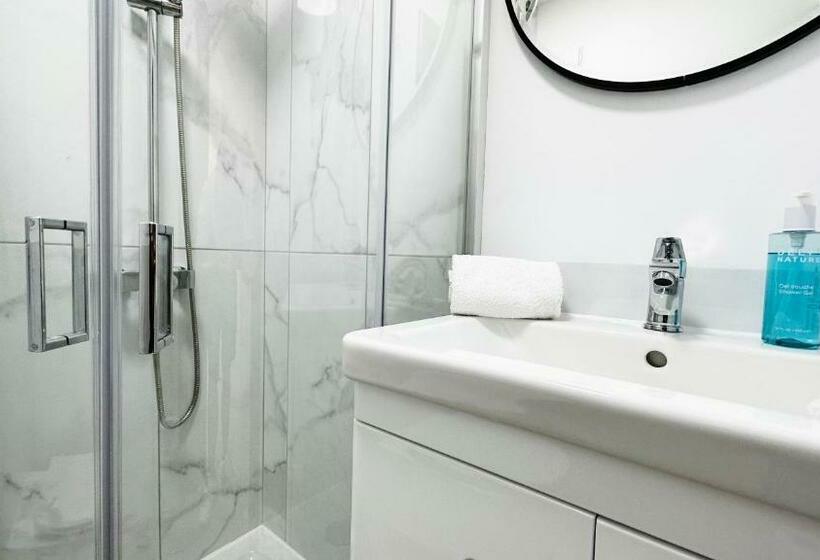 شقة غرفة واحدة مطلة على البحر, Apartello⊛com Bademite   Private Apartments Near The Sea In Sveti Vlas