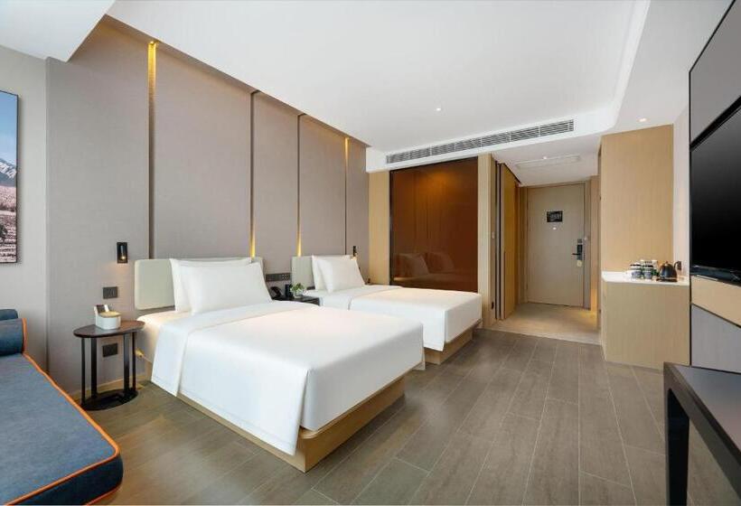 Номер Superior, Atour Hotel Jinan Yaoqiang International Airport