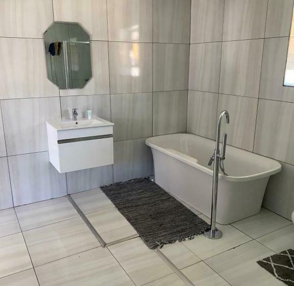 スタンダードルーム, Lodge At Nyala