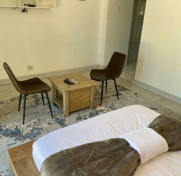 Номер Стандарт, Lodge At Nyala