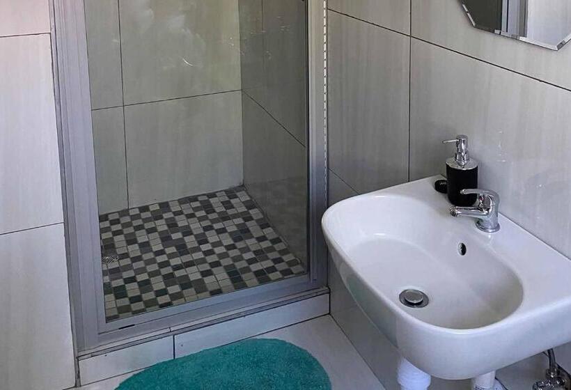 スタンダードルーム, Lodge At Nyala