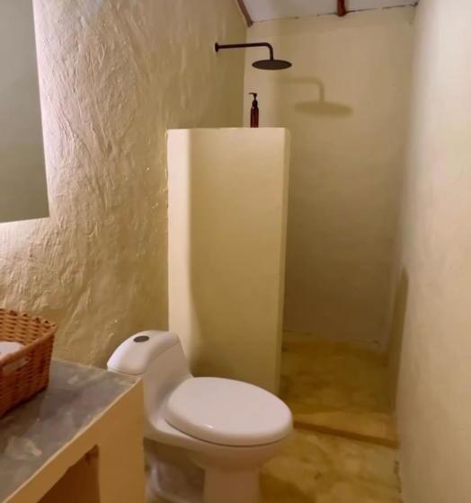 디럭스 룸, Makai Beach Hostel