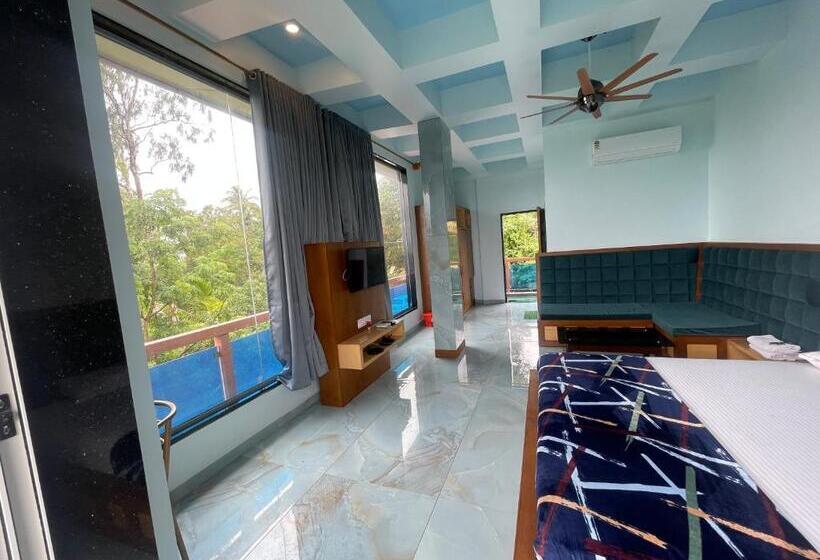 Люкс с Балконом, Natural Resort Panhala