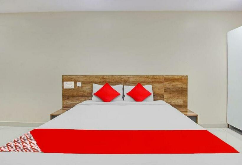 三人经典房间, Flagship Green Valley