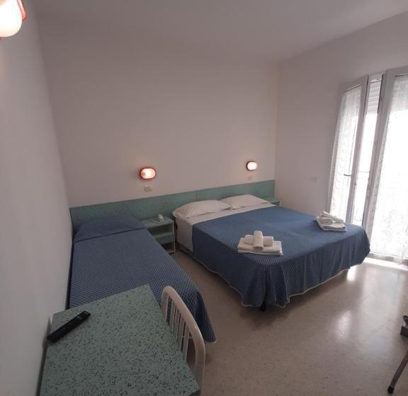 Номер Стандарт Трехместный, Altamarea