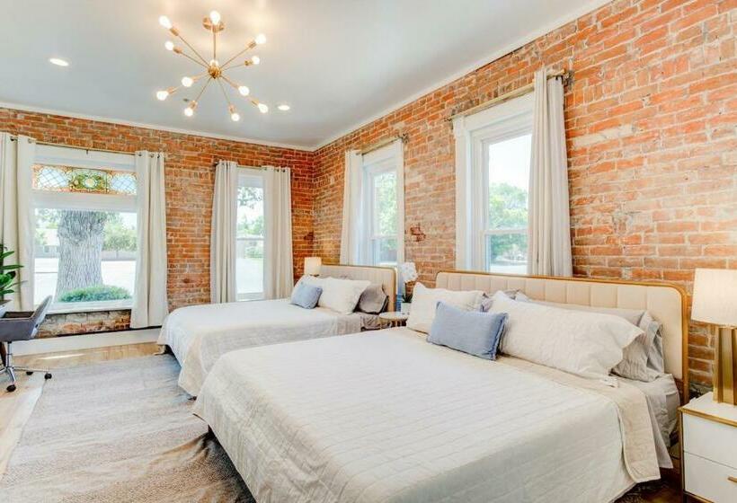 جناح رئاسى, Suite 1 Historic Art City Inn