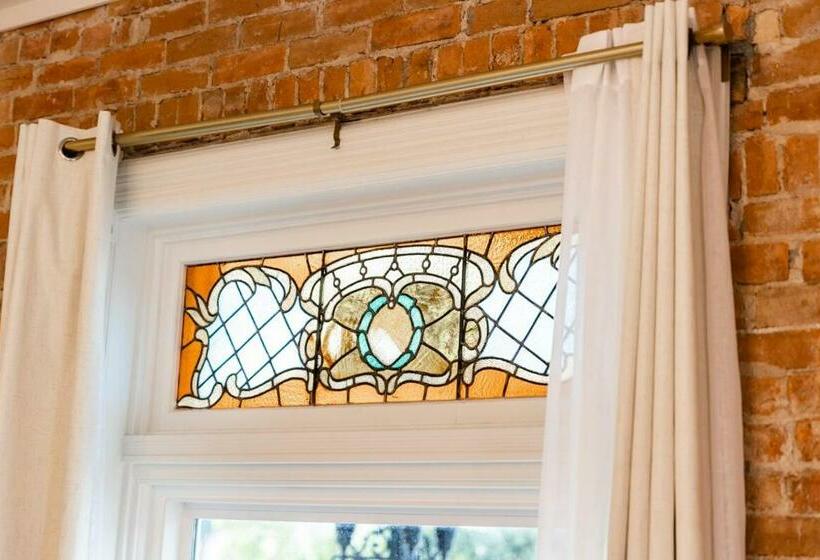 جناح رئاسى, Suite 1 Historic Art City Inn