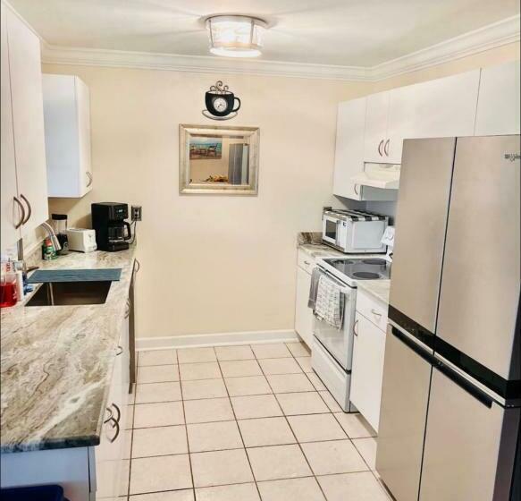 غرفة عائلية, Cheerful Home With Two Bedrooms