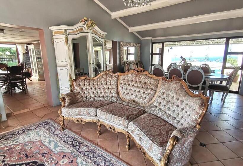 片側に海が見えるデラックスルーム, Schafli Manor Wild Coast