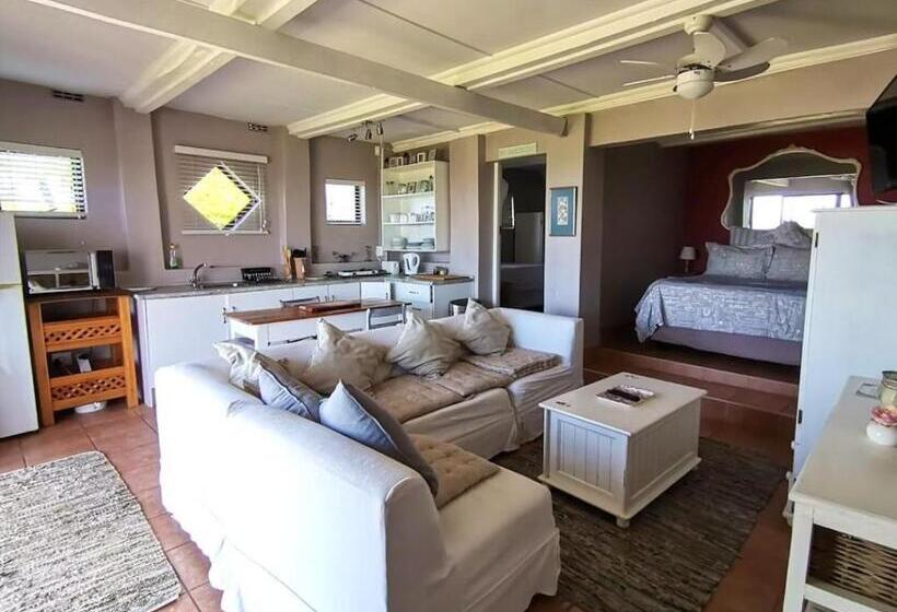 דירת שני חדרים, Schafli Manor Wild Coast