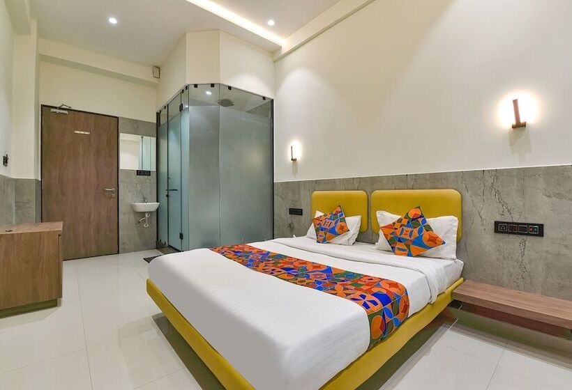 Номер Deluxe, Gold Palace Inn