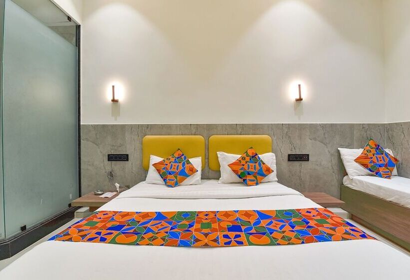 Номер Deluxe, Gold Palace Inn