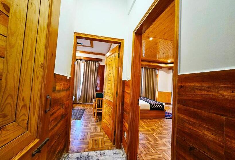 سوییت خانوادگی, Marina Heights