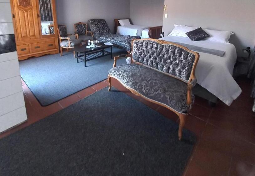 חדר משפחתי דלוקס, Beit El Bnb