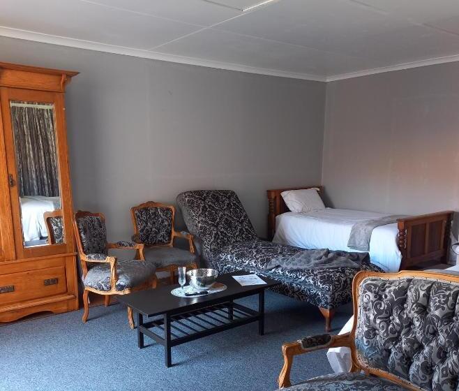 חדר משפחתי דלוקס, Beit El Bnb