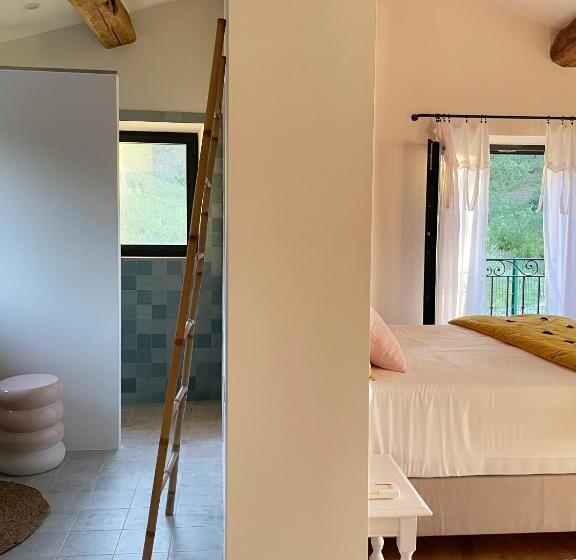 חדר דלוקס, Le Mas Angelou