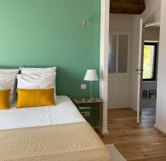 חדר דלוקס, Le Mas Angelou