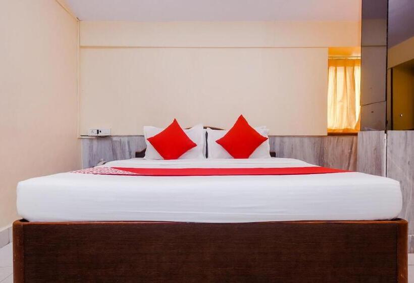 三人经典房间, O Prince Palace