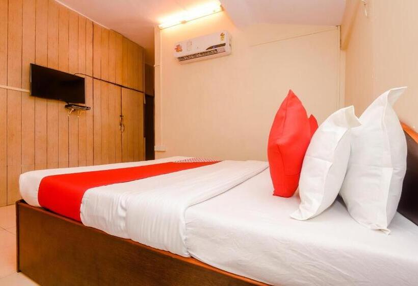 豪华三人间, O Prince Palace