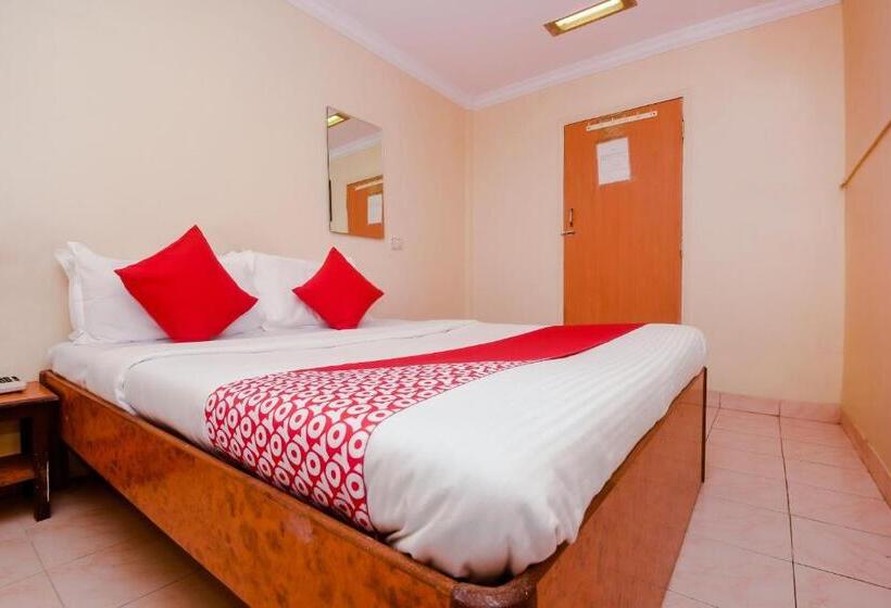 豪华三人间, O Prince Palace