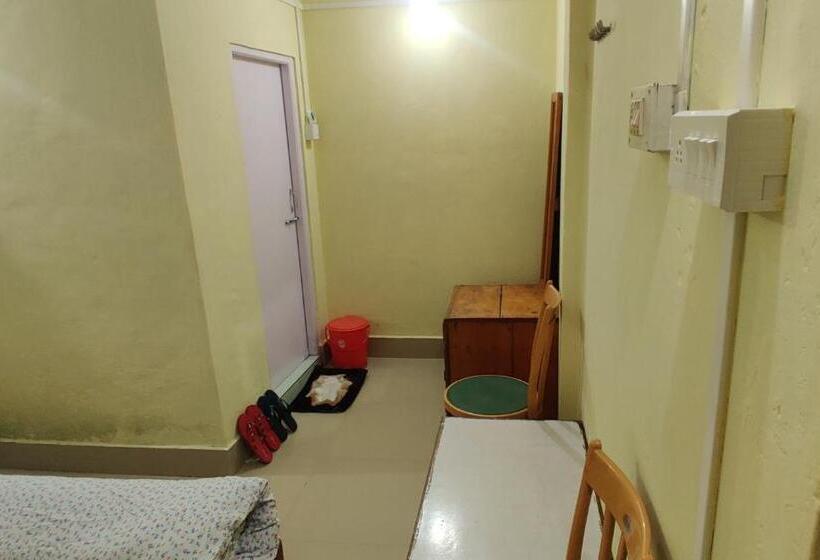 エコノミールーム, Mon Valley