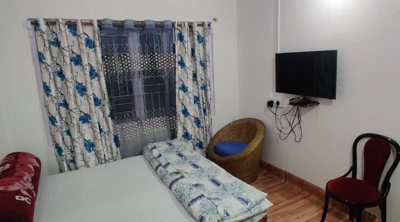 エコノミールーム, Mon Valley