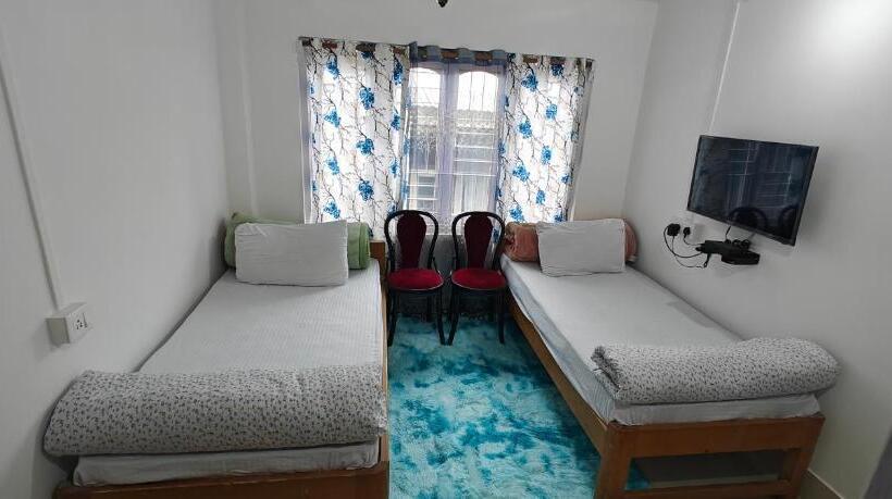 エコノミールーム, Mon Valley