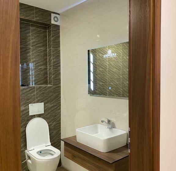 اتاق لوکس با بالکن, Andoena Resort