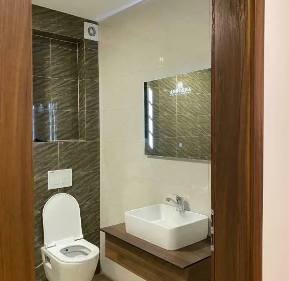 اتاق لوکس با بالکن, Andoena Resort