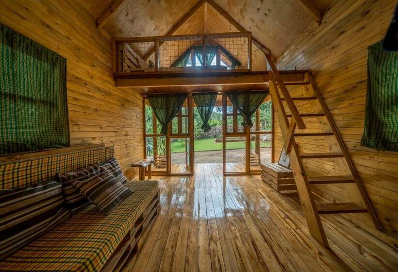 스탠다드 트리플 룸, River Off Grid Eco Cabins