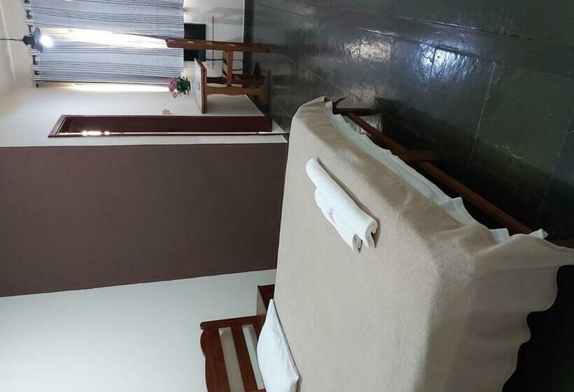 غرفة قياسية فردية, Village Cataguases