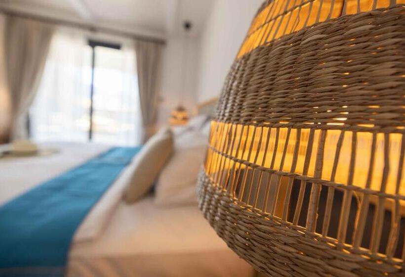سوییت لوکس, Palmonte Suites Hotel & Spa