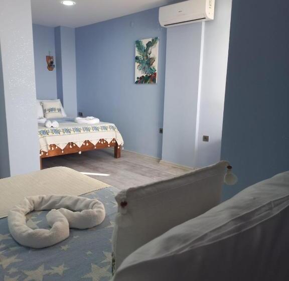 家庭海景房, Rastgeleakkumotel