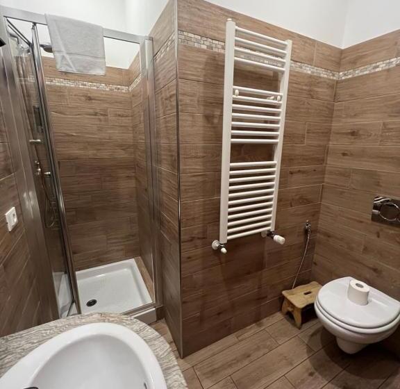 标准间, Casa Zeffirino