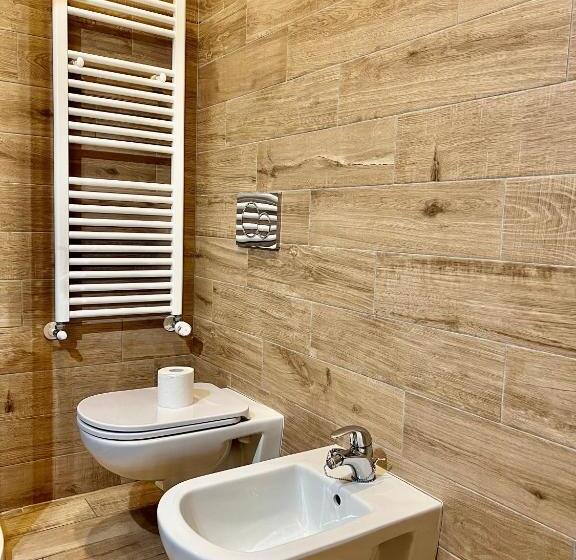 四人标准间, Casa Zeffirino