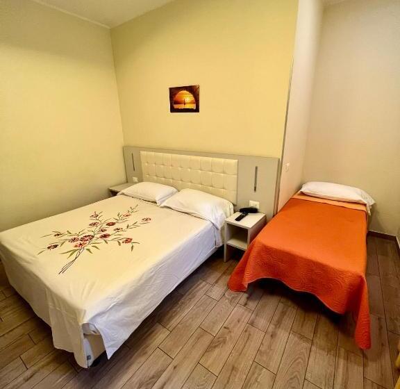 标准三人间, Casa Zeffirino