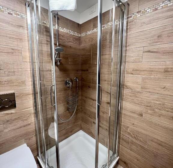 基本间, Casa Zeffirino