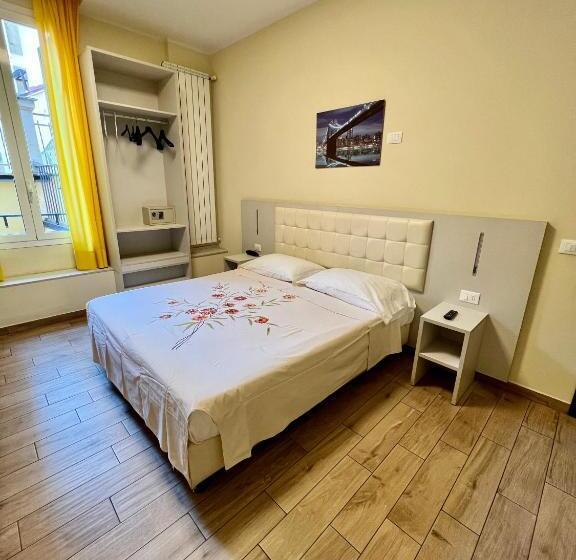 四人标准间, Casa Zeffirino