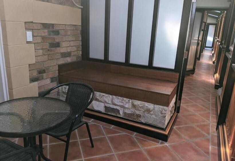 Семейный Номер, Ettalong Beach Tourist Resort