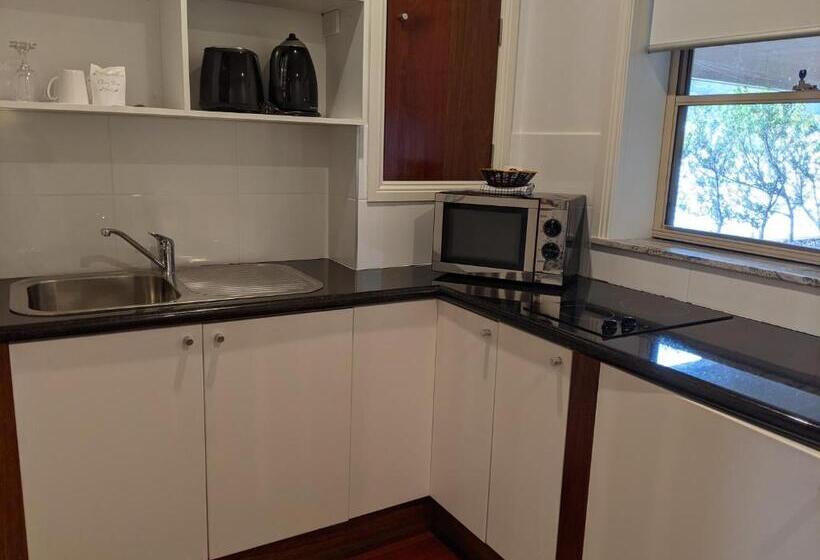 اتاق لوکس, Ettalong Beach Tourist Resort