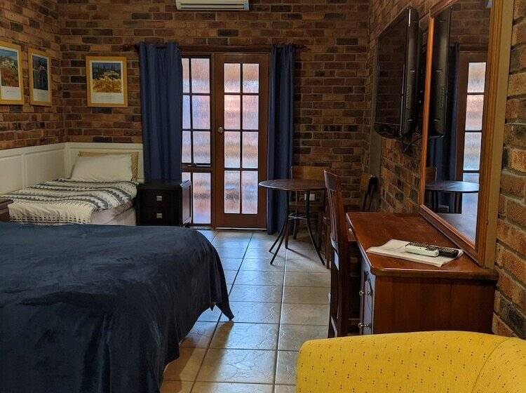 اتاق استاندارد, Ettalong Beach Tourist Resort