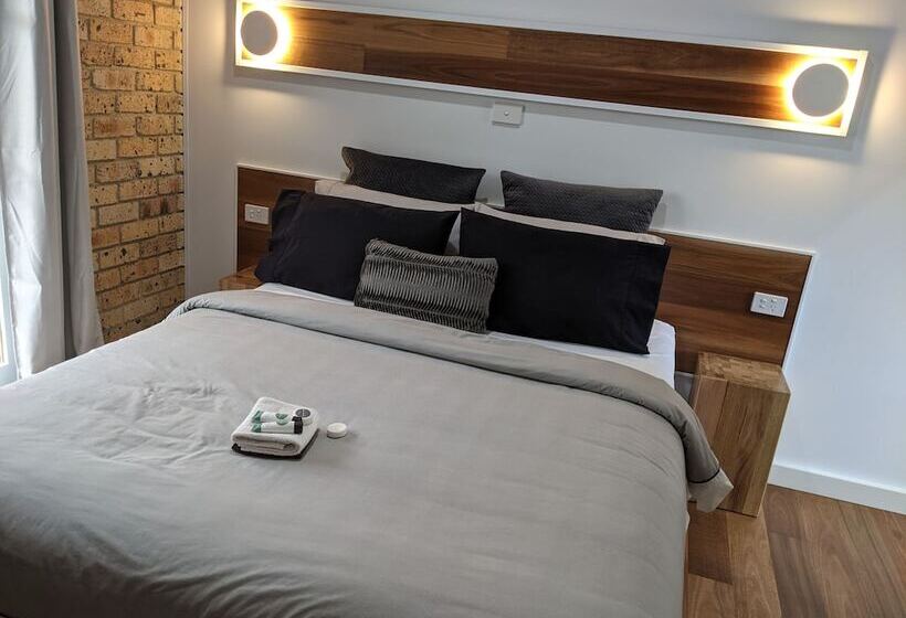 سوییت خانوادگی, Ettalong Beach Tourist Resort