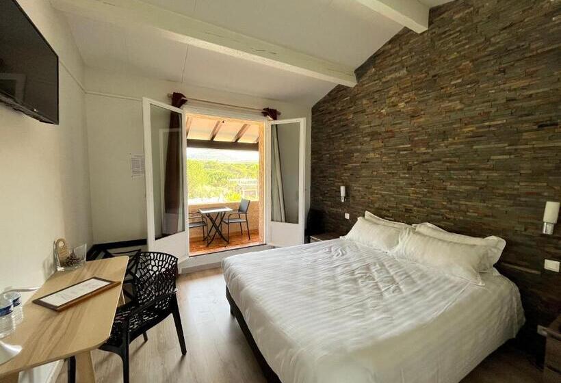 Номер Комфорт, Auberge Val Moureze Hôtel & Spa