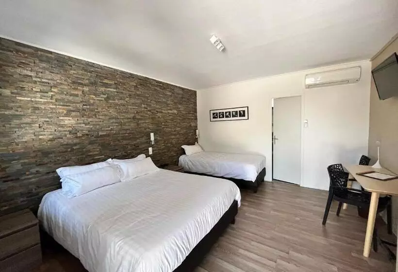 コンフォートトリプルルーム, Auberge Val Moureze Hôtel & Spa